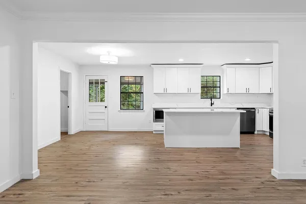 $2,800 | Undisclosed Address, Signal Mountain, TN 37377