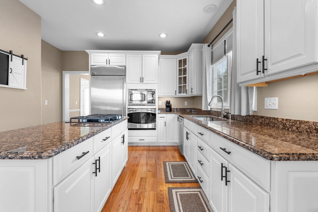 13 Fairways Lane Methuen, MA 01844 - Photo 10 of 42
