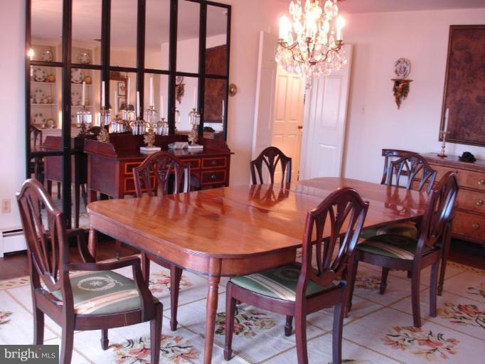 23399 Dover Road Middleburg, VA 20117 - Photo 5 of 13 Dining Room