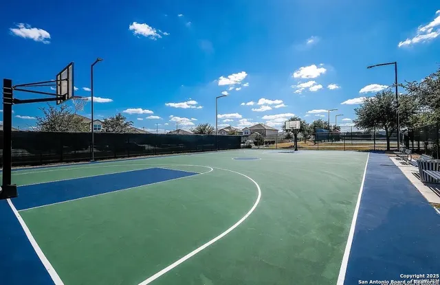 $2,000 | 10019 Bur Sedge, San Antonio, TX 78254