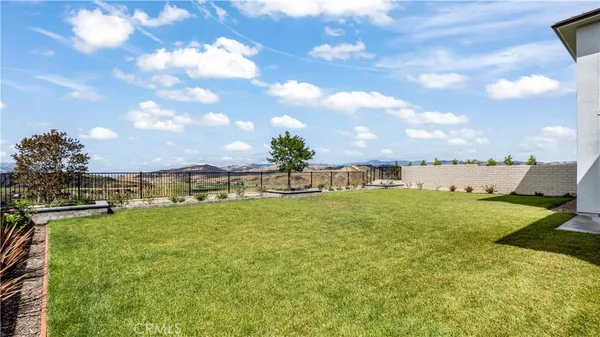 $7,250 | 27565 Elderberry Drive, Valencia, CA 91381
