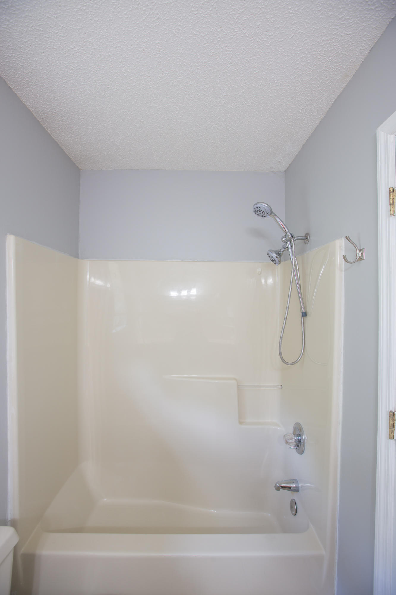 6205 Pythian Road Harrison, TN 37341 - Photo 14 of 26 Master En Suite