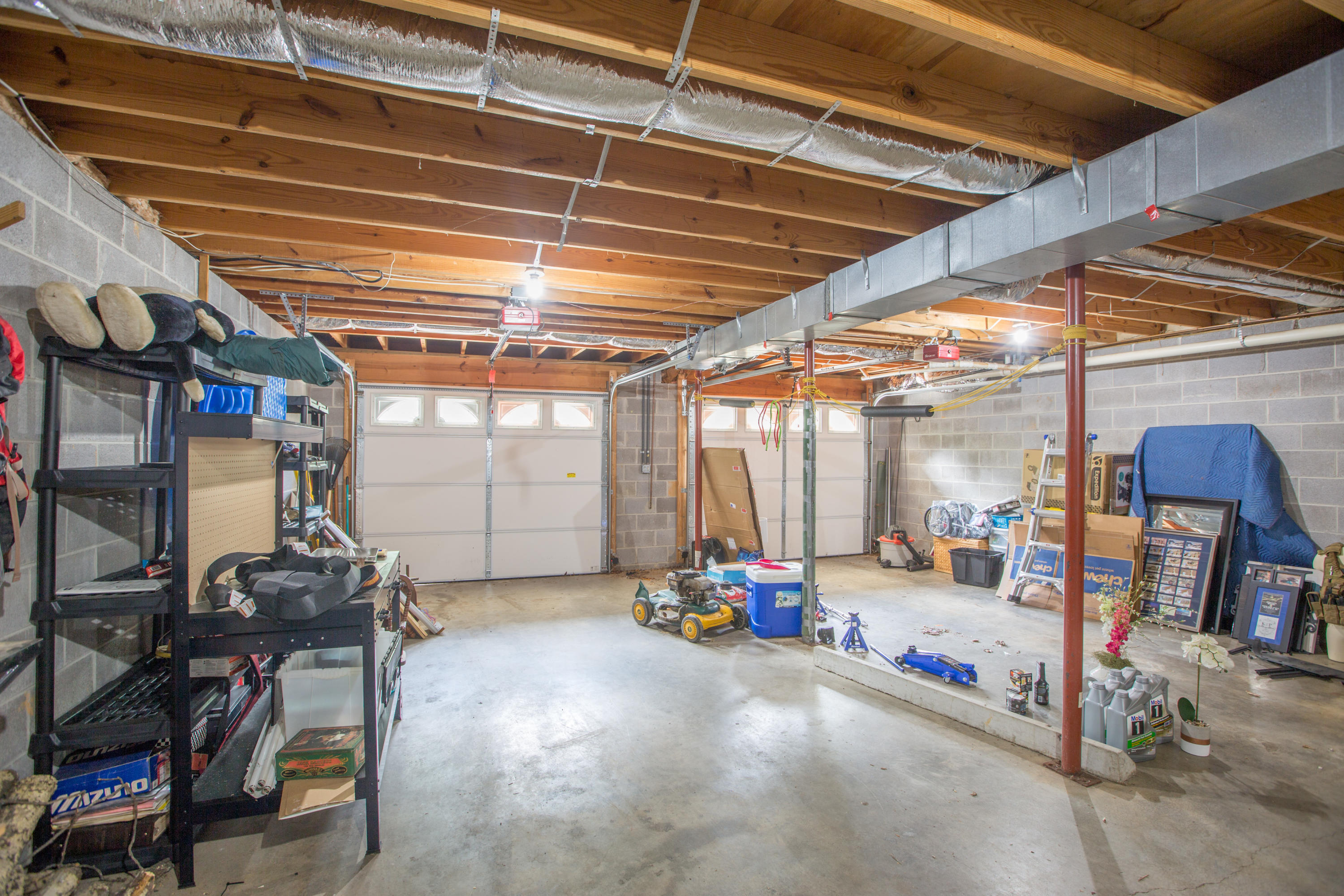 6205 Pythian Road Harrison, TN 37341 - Photo 20 of 26 Garage