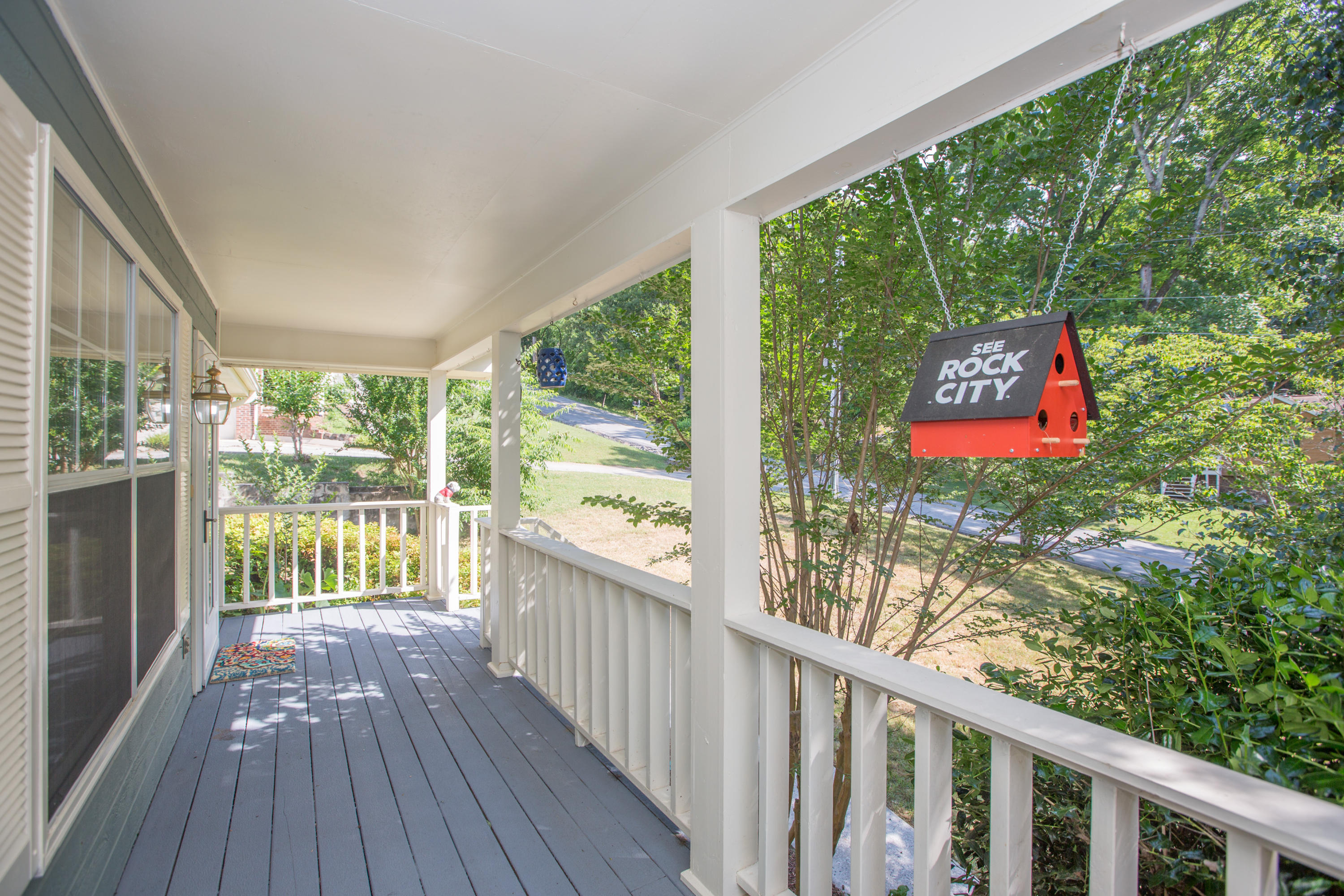 6205 Pythian Road Harrison, TN 37341 - Photo 4 of 26 Front Porch