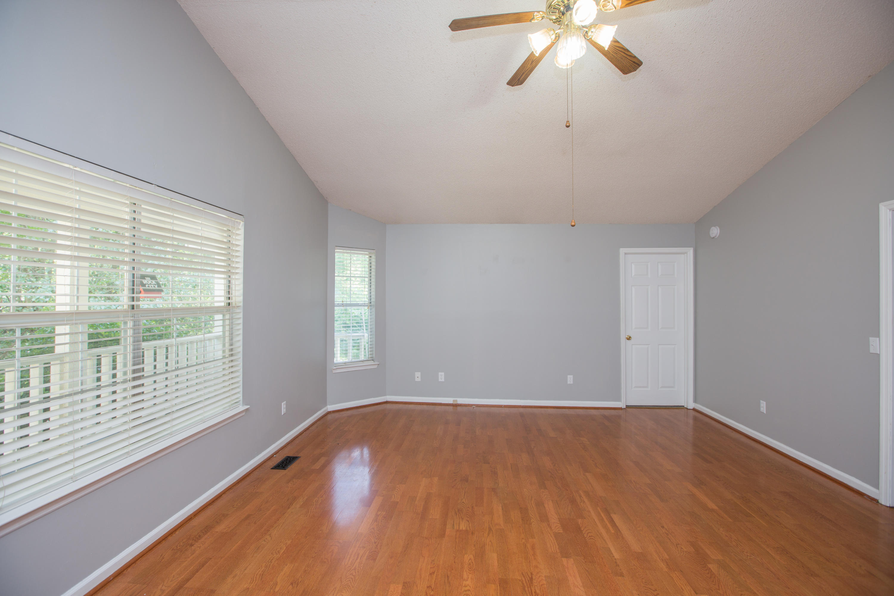 6205 Pythian Road Harrison, TN 37341 - Photo 5 of 26 Great Room