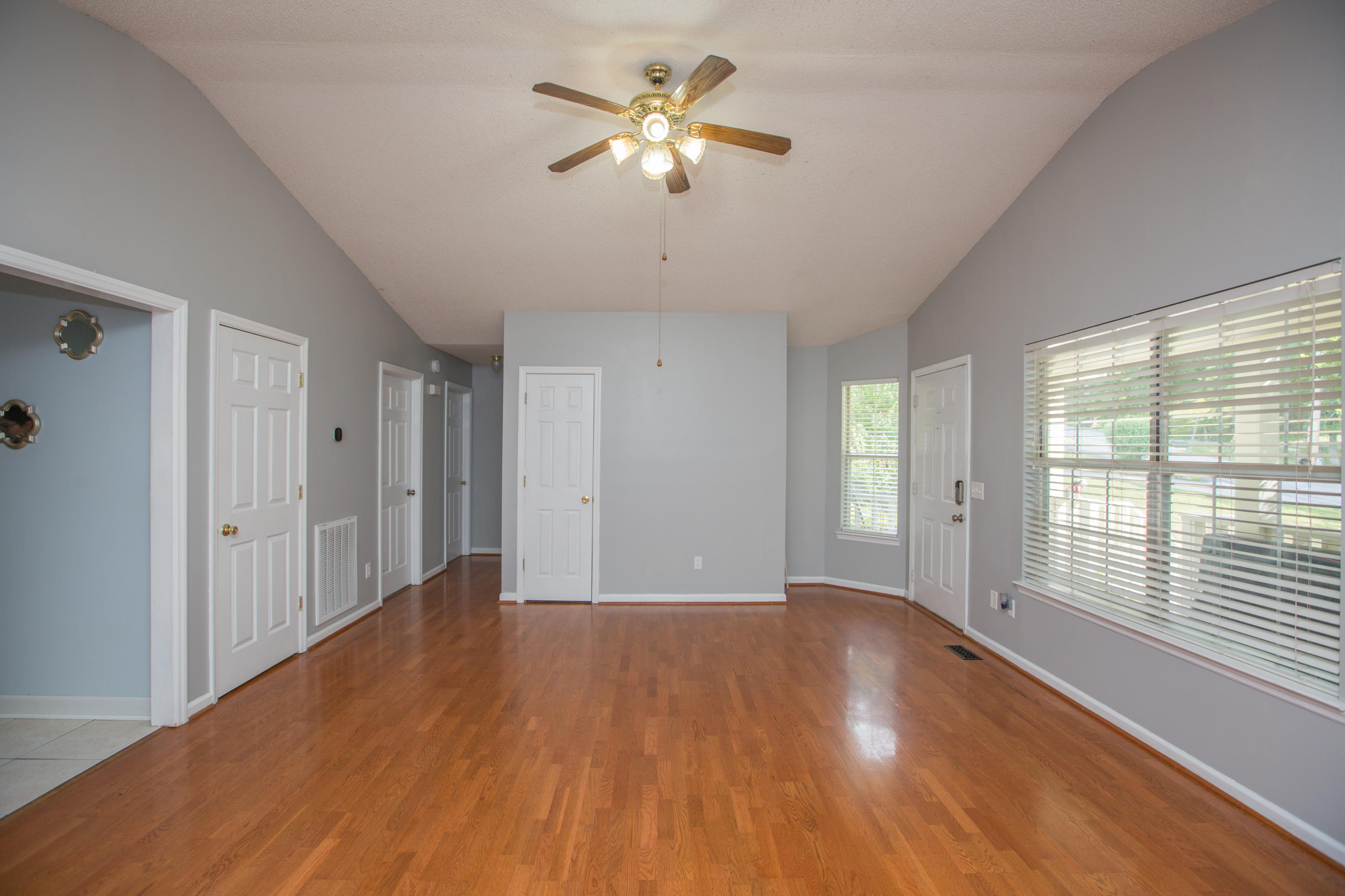 6205 Pythian Road Harrison, TN 37341 - Photo 7 of 26 Great Room3