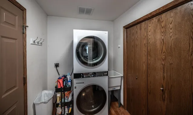 $375,000 | 1285 Cuylle Bay, Faribault, MN 55021