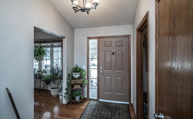 $375,000 | 1285 Cuylle Bay, Faribault, MN 55021