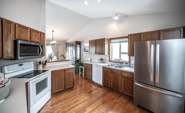 $375,000 | 1285 Cuylle Bay, Faribault, MN 55021