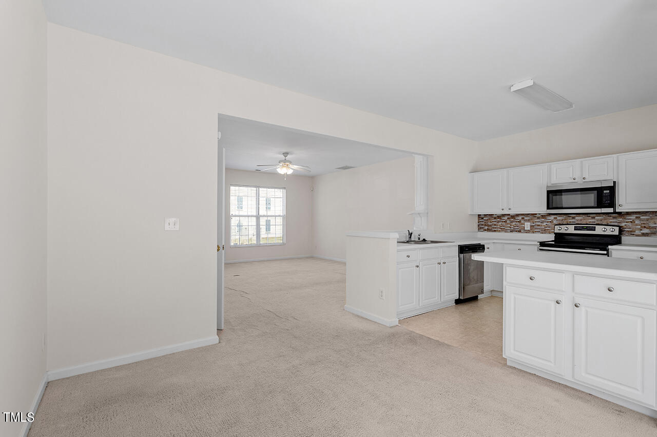 8211 Candelaria Drive Raleigh, NC 27616 - Photo 17 of 30 8211 Candelaria Drive_19