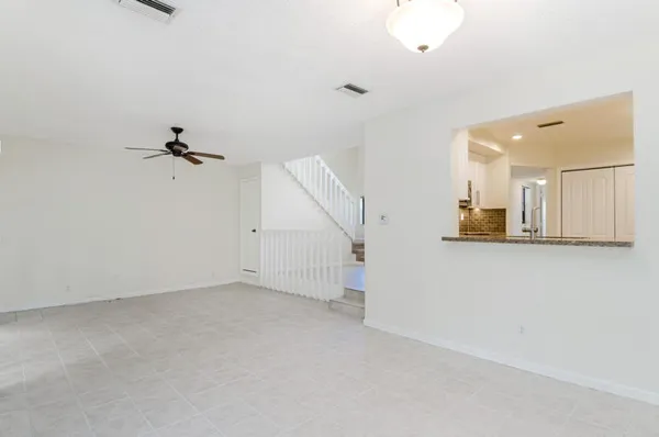$3,775 | 363 West Camino Real, Unit 4, Boca Raton, FL 33432