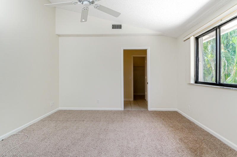 363 West Camino Real, Unit 4 Boca Raton, FL 33432 - Photo 18 of 37 363 W Camino Real #4 - 14