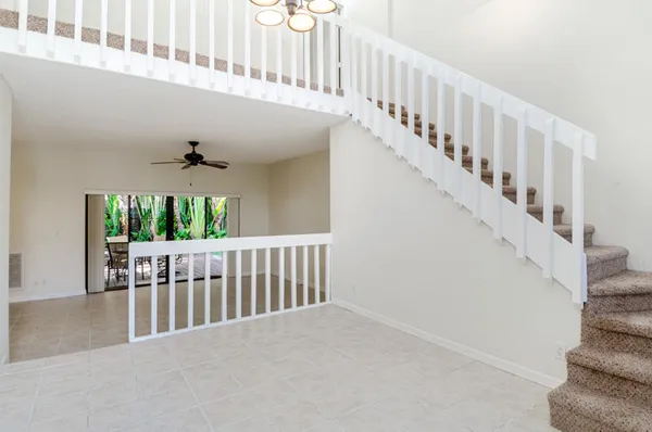 $3,775 | 363 West Camino Real, Unit 4, Boca Raton, FL 33432