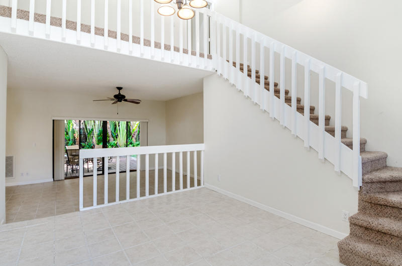 363 West Camino Real, Unit 4 Boca Raton, FL 33432 - Photo 2 of 37 363 W Camino Real #4 - 02