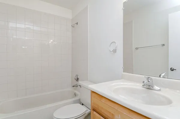 $3,775 | 363 West Camino Real, Unit 4, Boca Raton, FL 33432