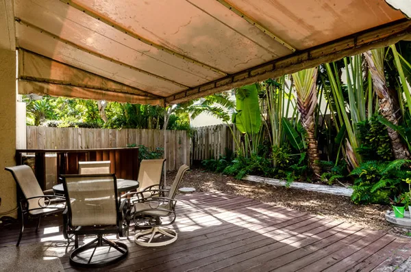$3,775 | 363 West Camino Real, Unit 4, Boca Raton, FL 33432