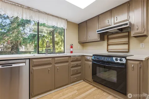 $575,000 | 11211 Southeast 323rd Street, Auburn, WA 98092