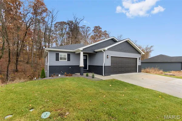 $399,900 | 5411 Flatrock Trace, Jackson, MO 63755