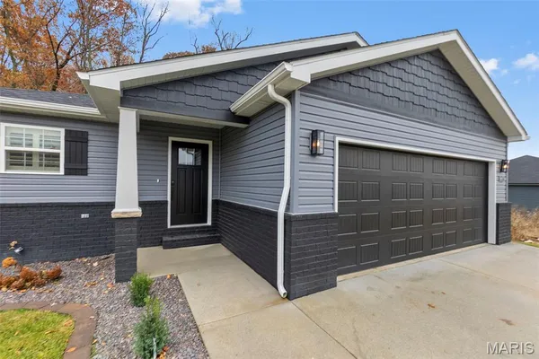 $390,000 | 5411 Flatrock Trace, Jackson, MO 63755