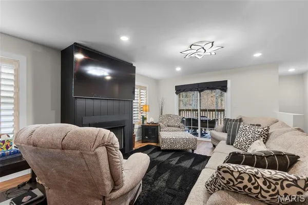 $390,000 | 5411 Flatrock Trace, Jackson, MO 63755