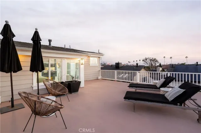 $2,695,000 | 433 Acacia Avenue, Corona del Mar, CA 92625