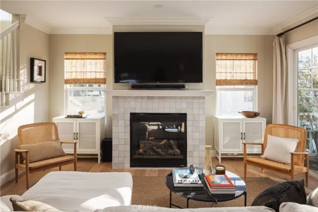 $2,695,000 | 433 Acacia Avenue, Corona del Mar, CA 92625