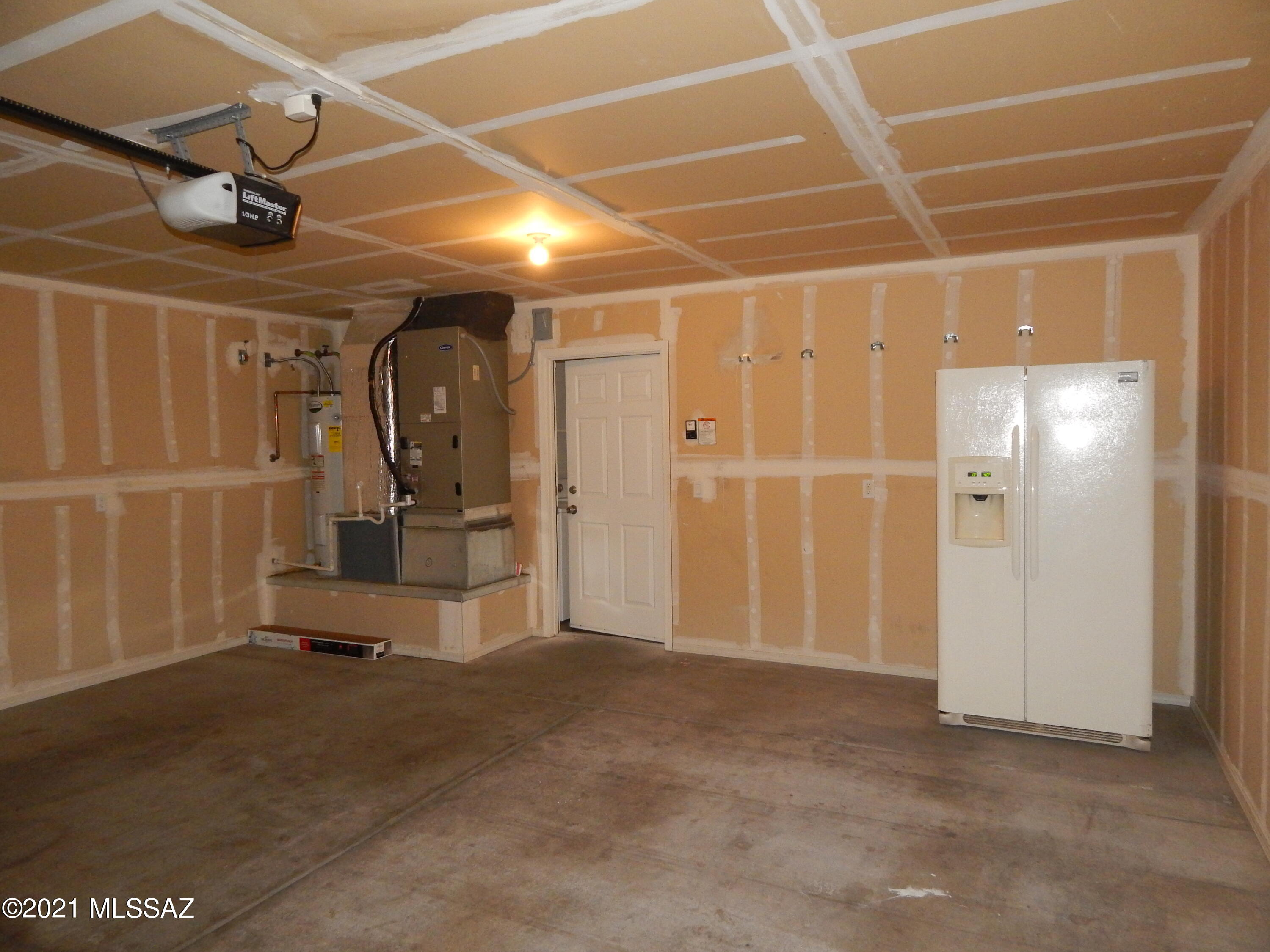 2340 West Golden Hills Road Tucson, AZ 85745 - Photo 44 of 45