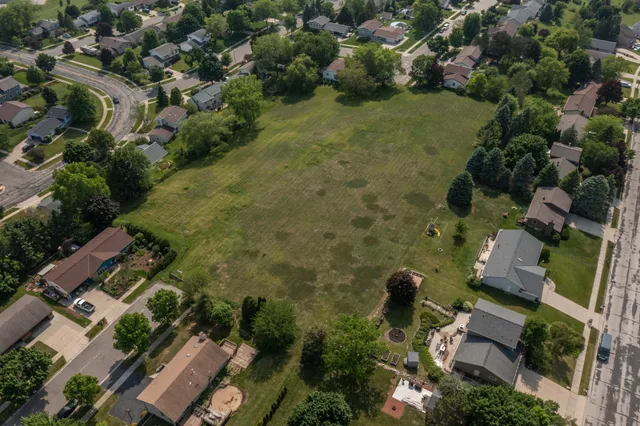 $500,000 | Lt1 Dandelion Lane, West Bend, WI 53090