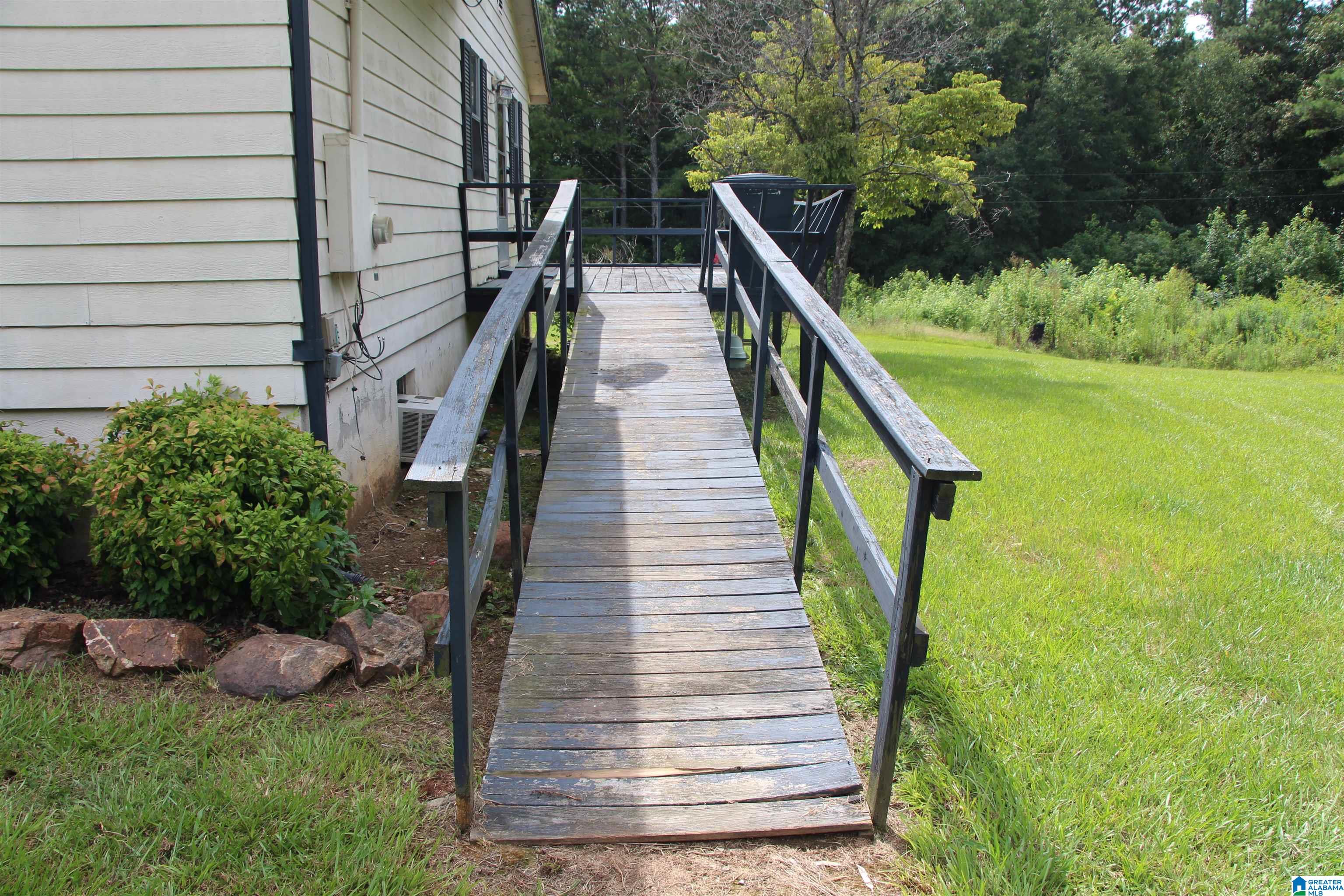 71 County Road 115 Heflin, AL 36264 - Photo 8 of 31