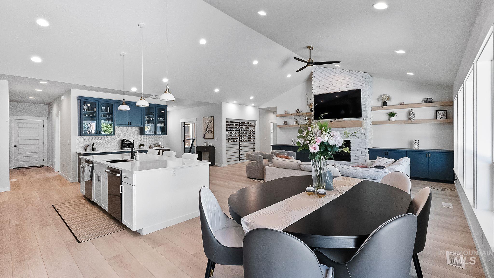 1697 South Vinnell Street Boise, ID 83709 - Photo 11 of 45