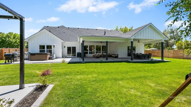 $1,250,000 | 1697 South Vinnell Street, Boise, ID 83709