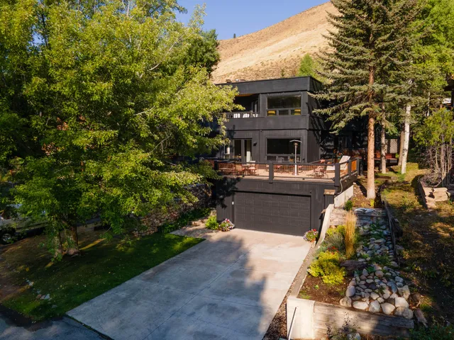 $2,275,000 | 208 Georginia Drive, Unit B, Ketchum, ID 83340