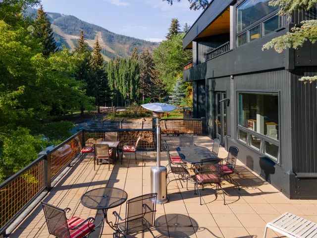 $2,275,000 | 208 Georginia Drive, Unit B, Ketchum, ID 83340