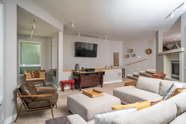 $2,275,000 | 208 Georginia Drive, Unit B, Ketchum, ID 83340