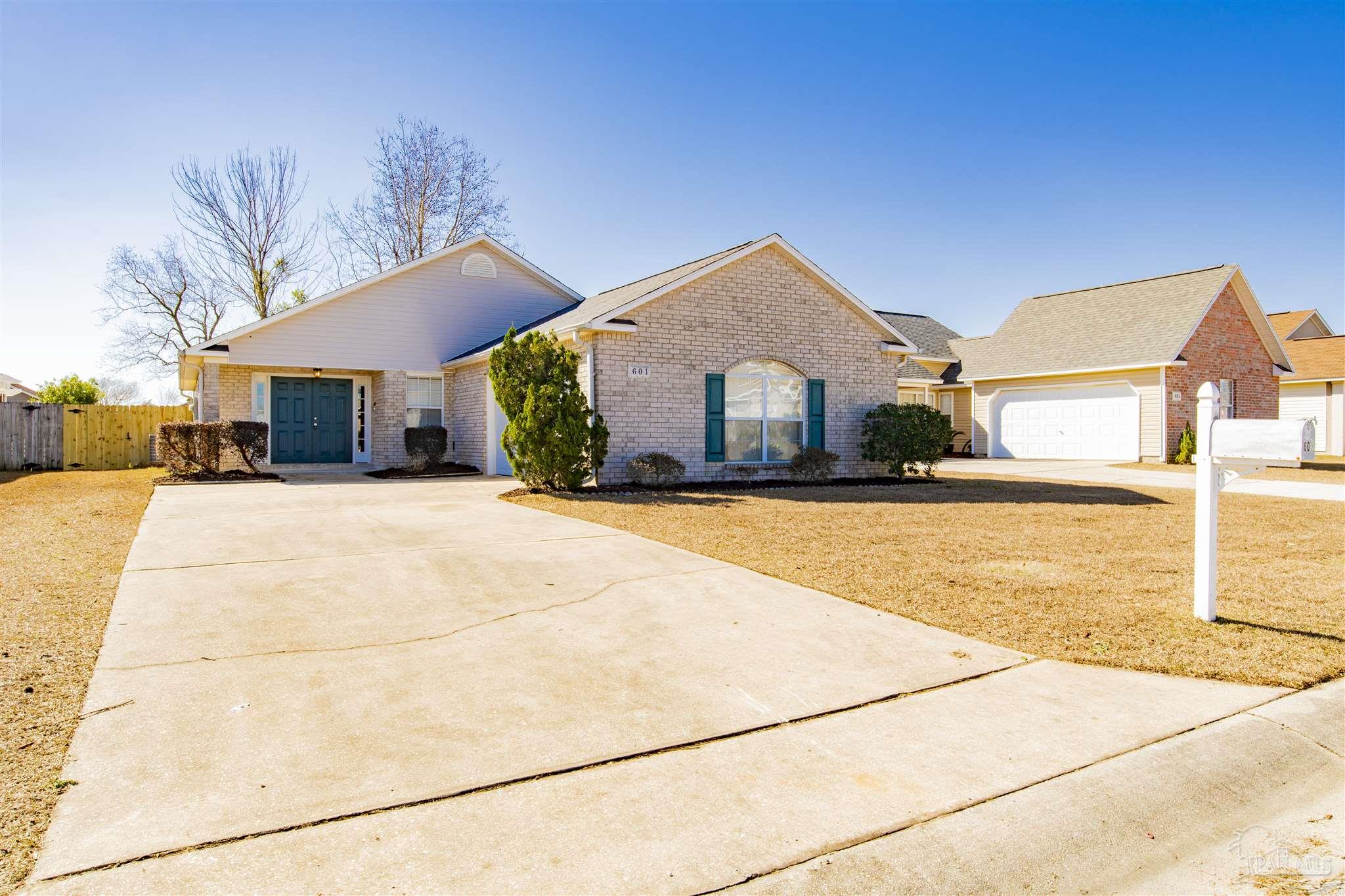 601 Hanley Downs Drive Cantonment, FL 32533 - Photo 2 of 27