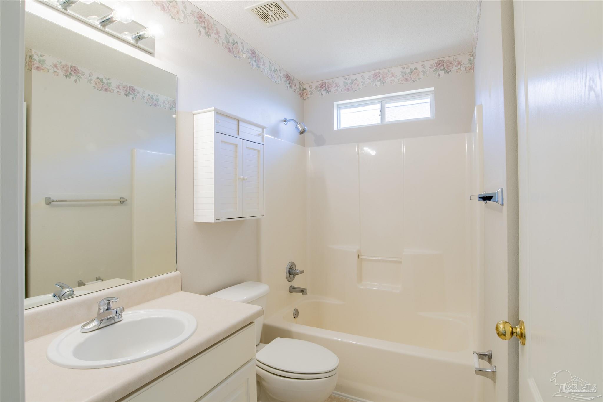 601 Hanley Downs Drive Cantonment, FL 32533 - Photo 21 of 27