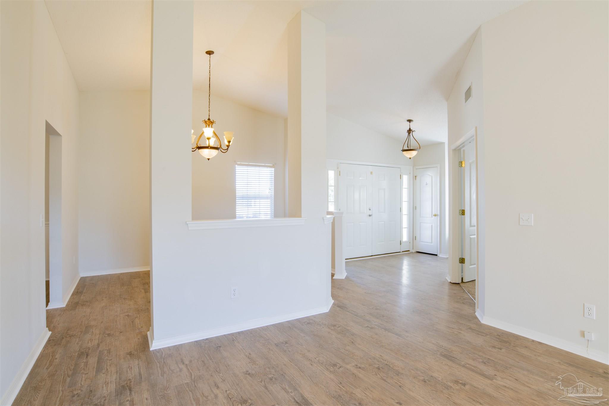 601 Hanley Downs Drive Cantonment, FL 32533 - Photo 9 of 27