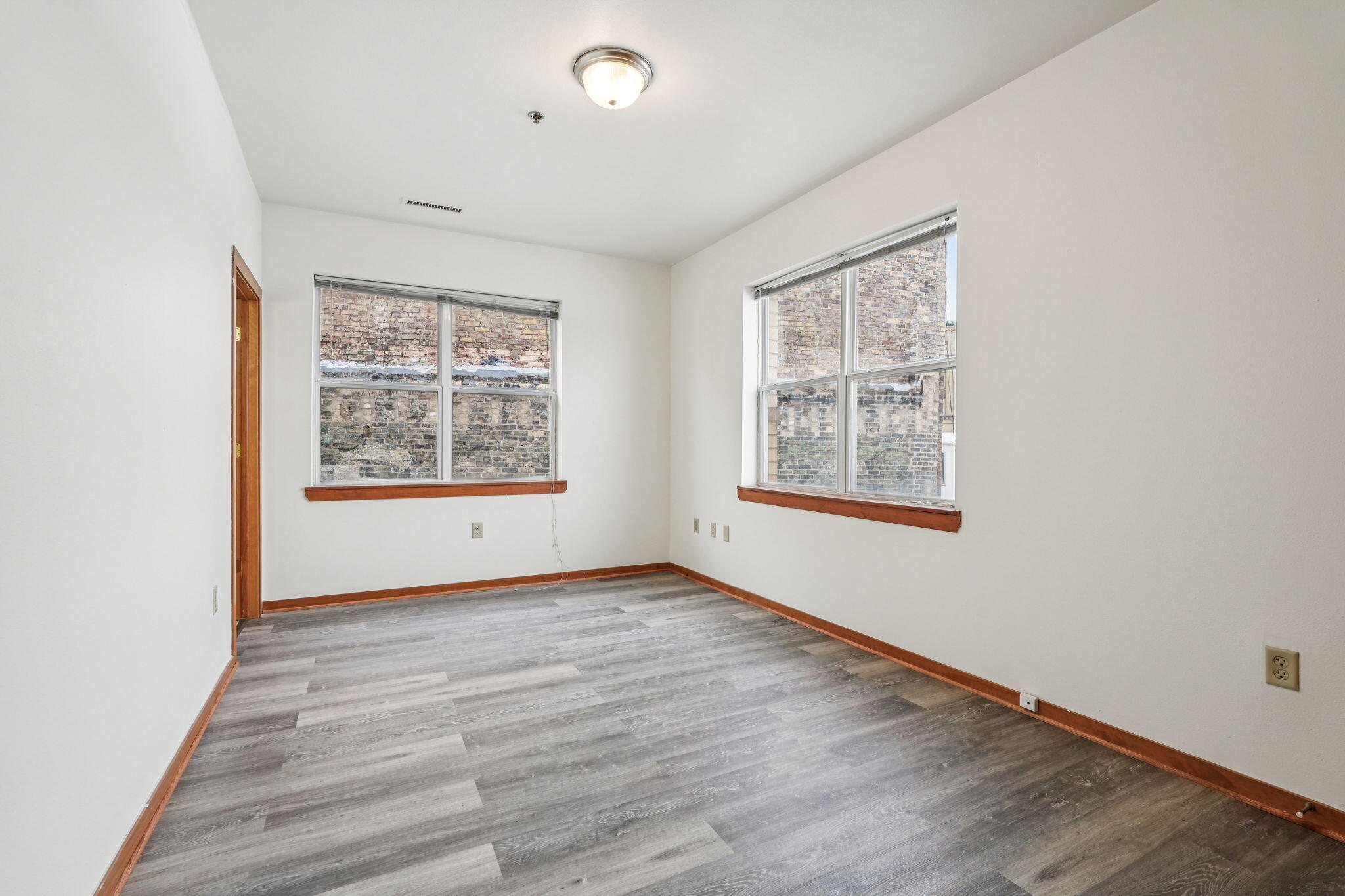 134 Main Street Racine, WI 53403 - Photo 32 of 69 118-web-or-mls-413-011