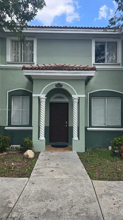 $2,200 | 2763 Southeast 15th Road, Unit 97, Homestead, FL 33035