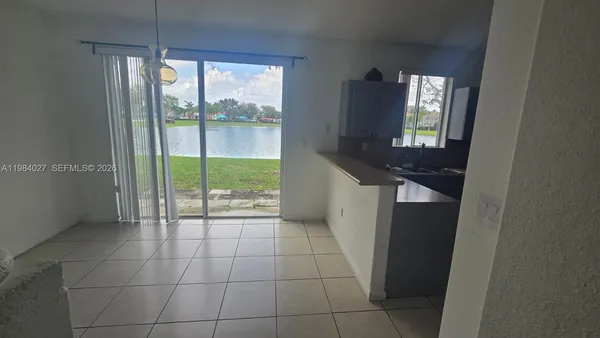 $2,200 | 2763 Southeast 15th Road, Unit 97, Homestead, FL 33035
