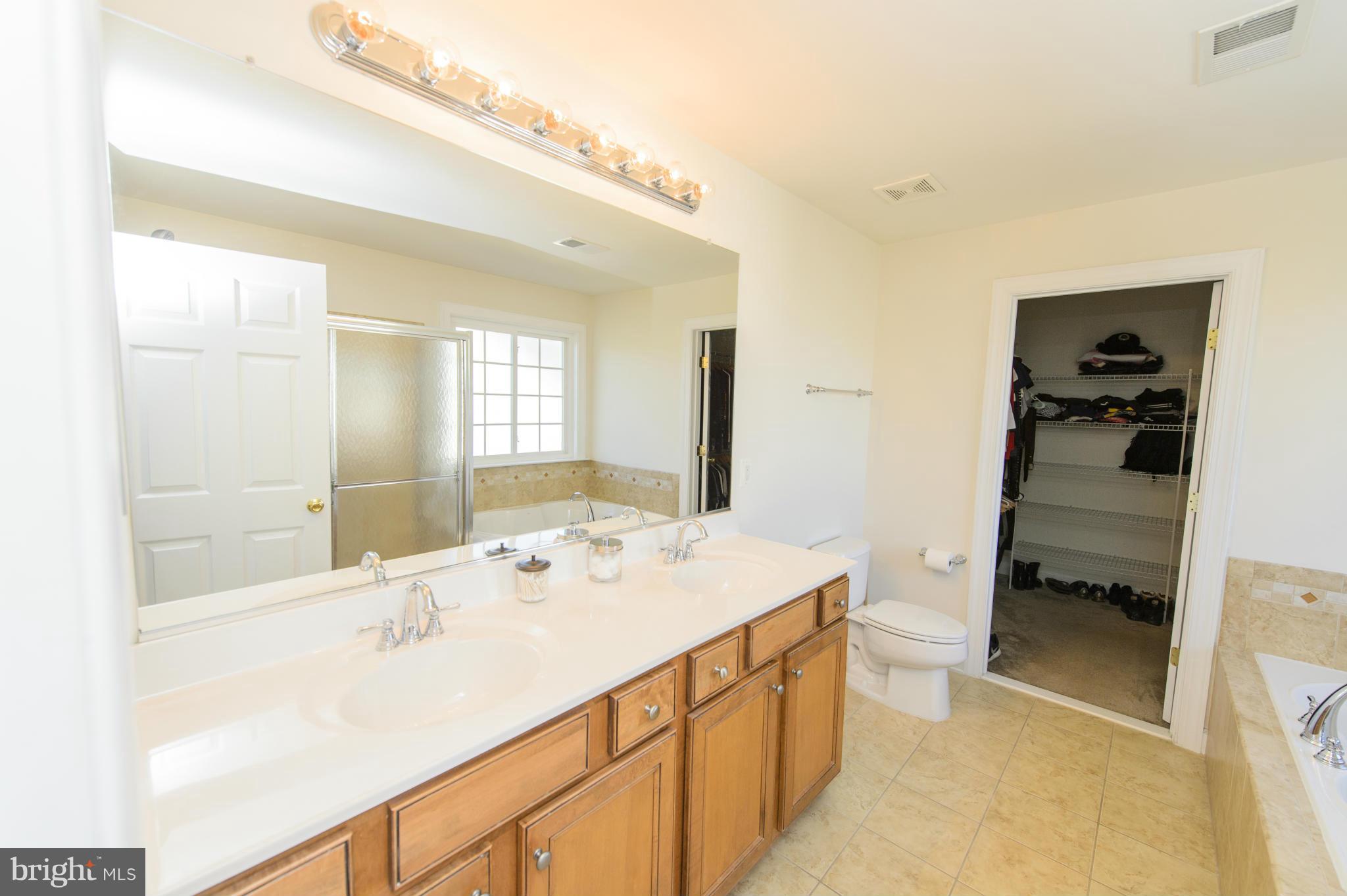 4148 Agency Loop Triangle, VA 22172 - Photo 22 of 30 Bath (Master)