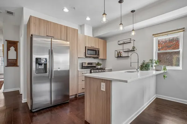 $2,650 | 1346 Nicholson Street Northwest, Unit 202, Washington, DC 20011