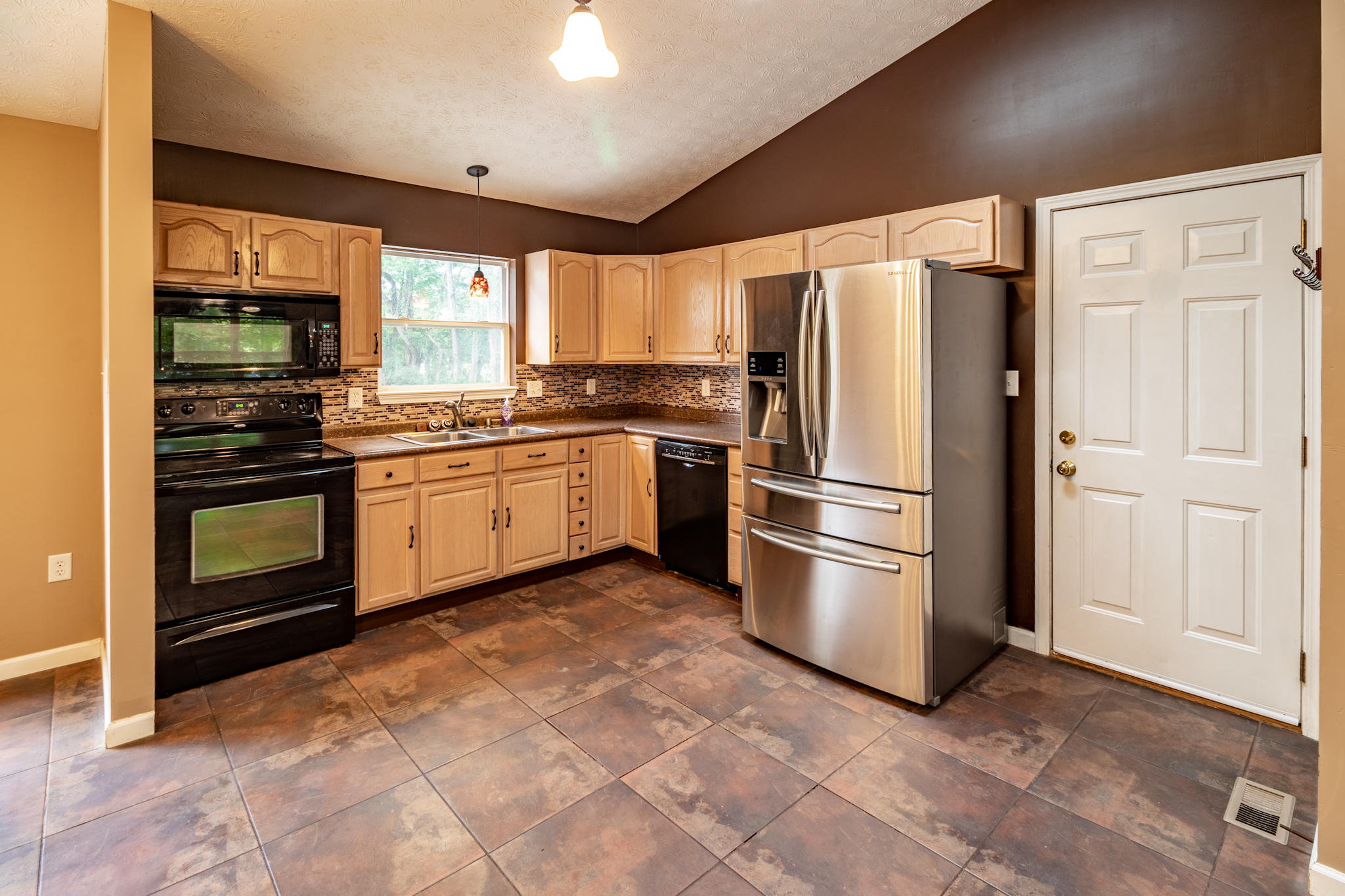 2770 Lantz Road Beavercreek, OH 45434 - Photo 7 of 31 Gallery Image 7