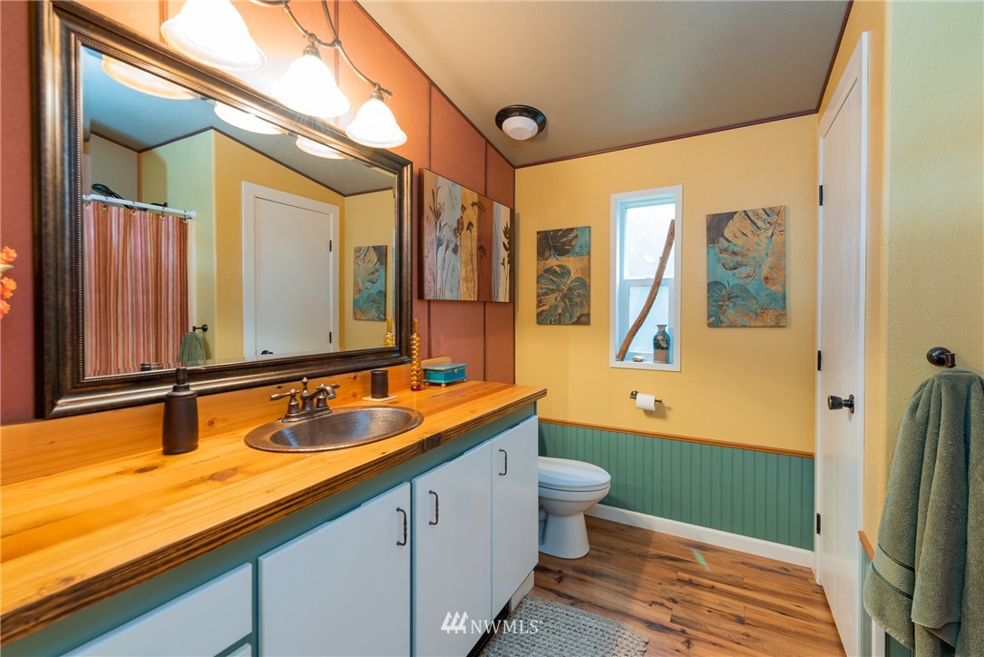 7635 Casey Road Maple Falls, WA 98266 - Photo 18 of 35 Gallery Image 18
