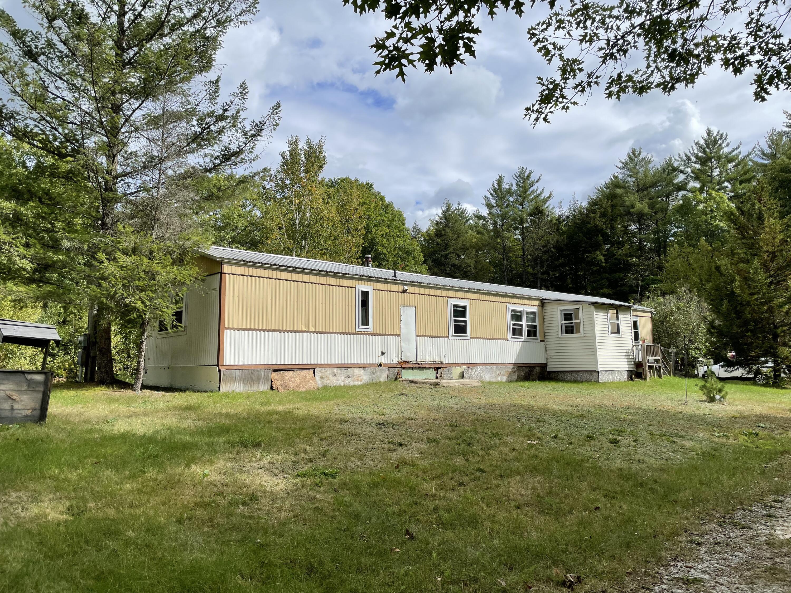 32 Hapgood Road Harrison, ME 04040 - Photo 3 of 37 Front of Home