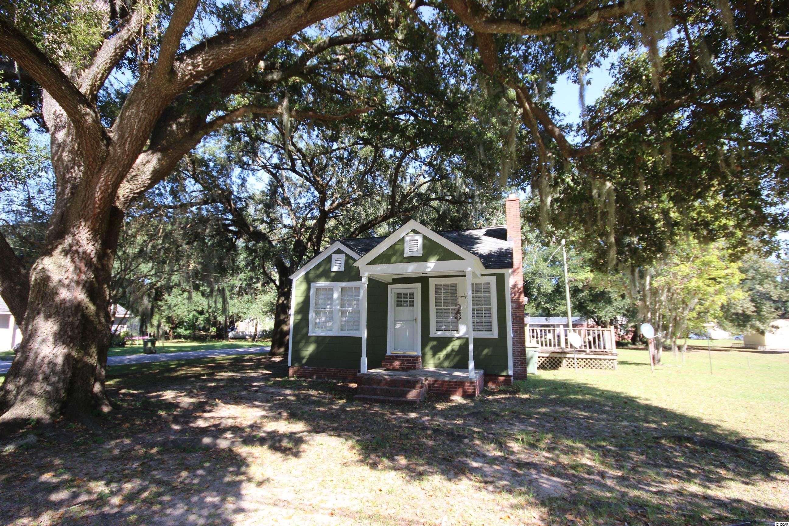 1363 Moss Street Georgetown, SC 29440 - Photo 3 of 27