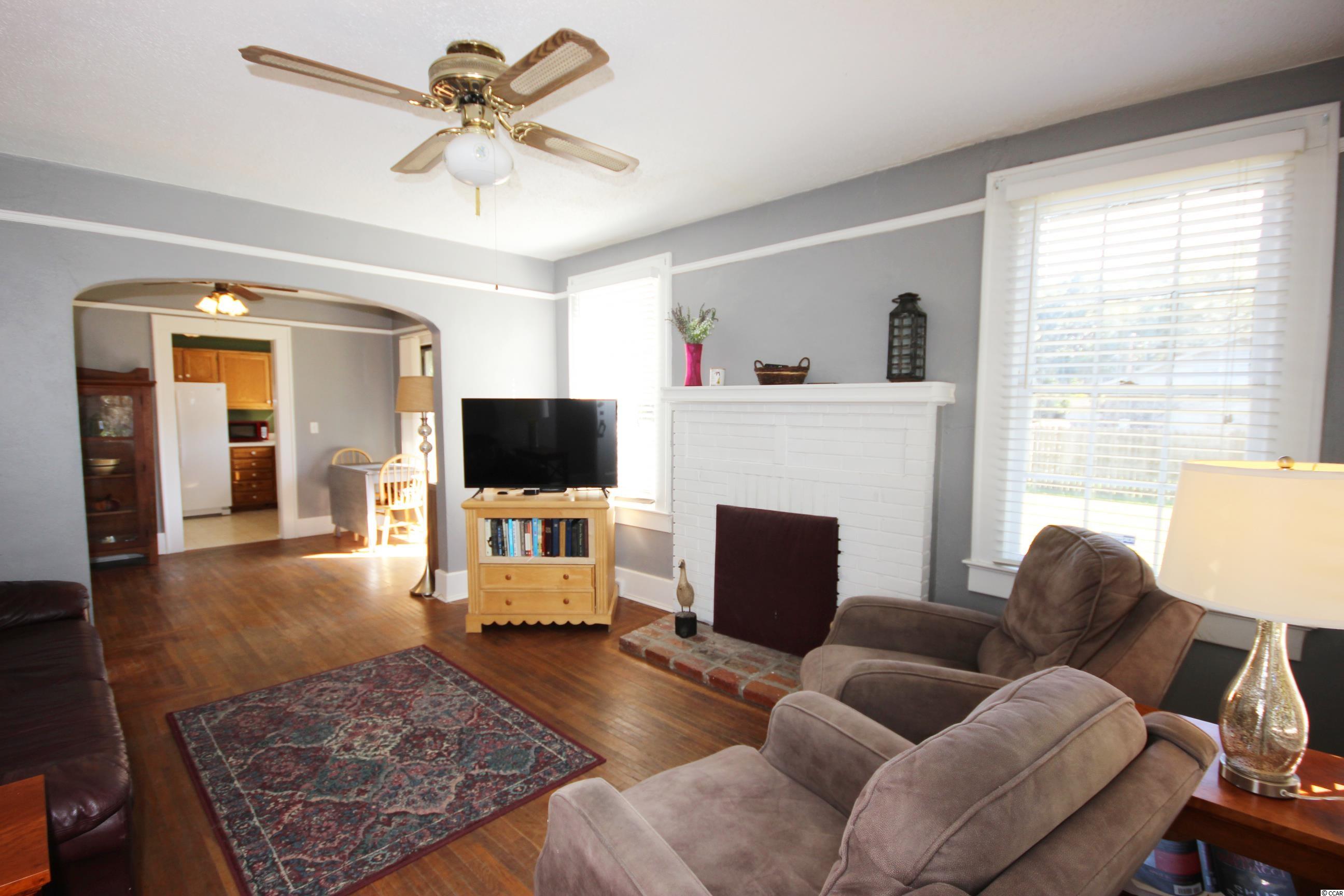 1363 Moss Street Georgetown, SC 29440 - Photo 5 of 27