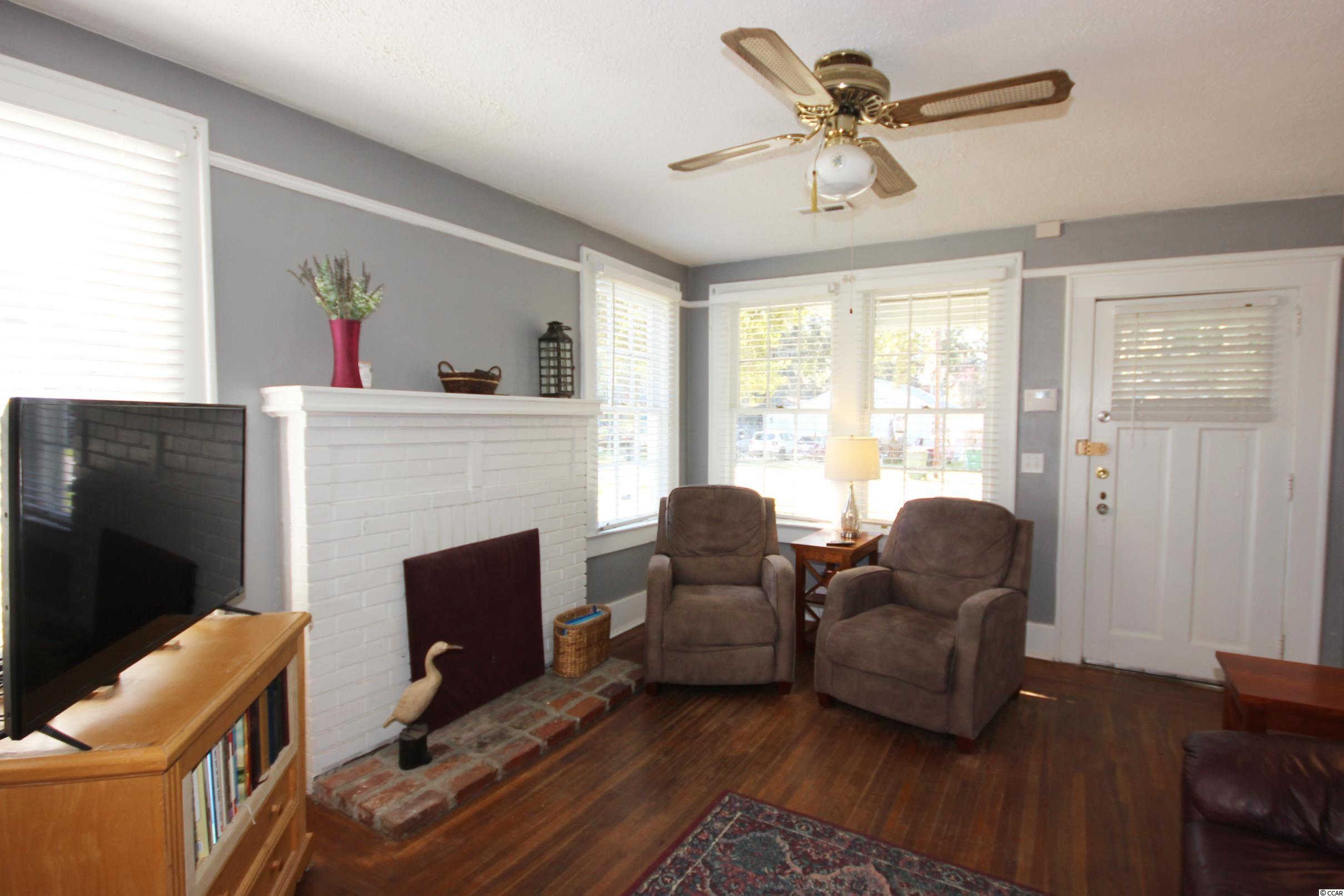 1363 Moss Street Georgetown, SC 29440 - Photo 7 of 27