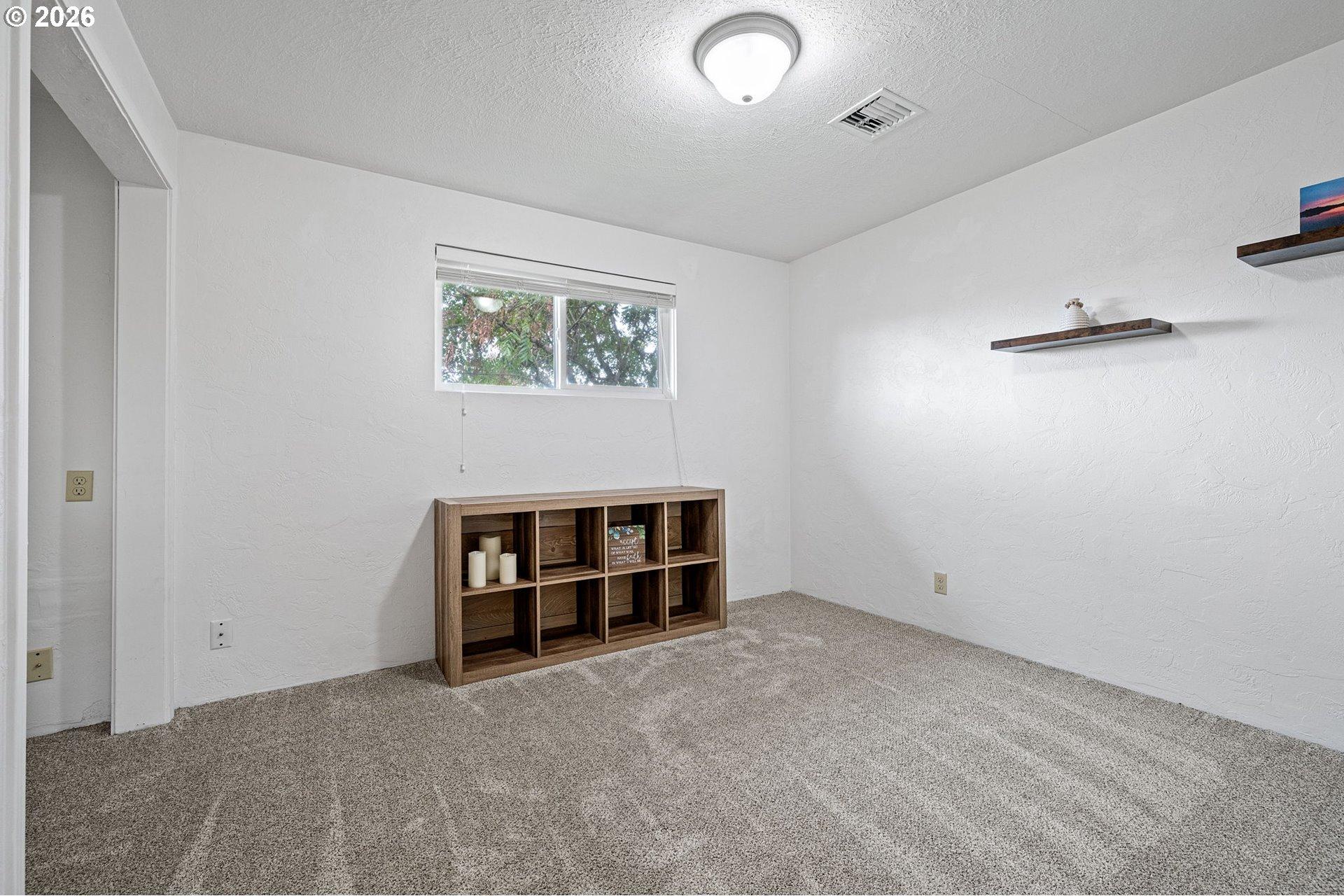 936 Quinalt Street Springfield, OR 97477 - Photo 22 of 35 Gallery Image 22