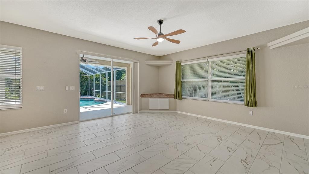 4010 Green Tree Avenue Sarasota, FL 34233 - Photo 14 of 36